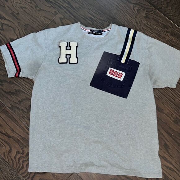 Vintage Tommy Hilfiger Big Raised H sewn Chest Pocket Jersey Gray retro T-Shirt - Picture 1 of 8